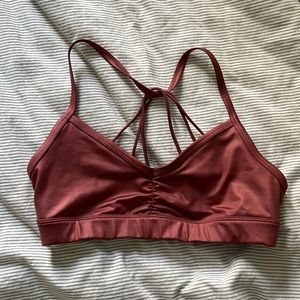 alo yoga bra